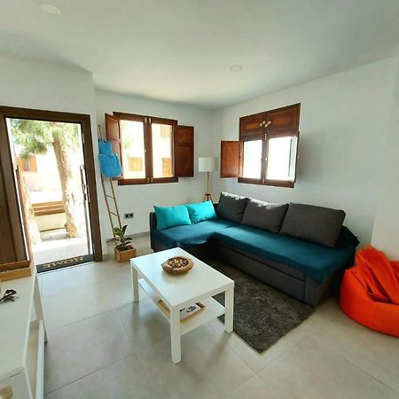 Вілла Casa Soleada Sunny House El Burrero Екстер'єр фото