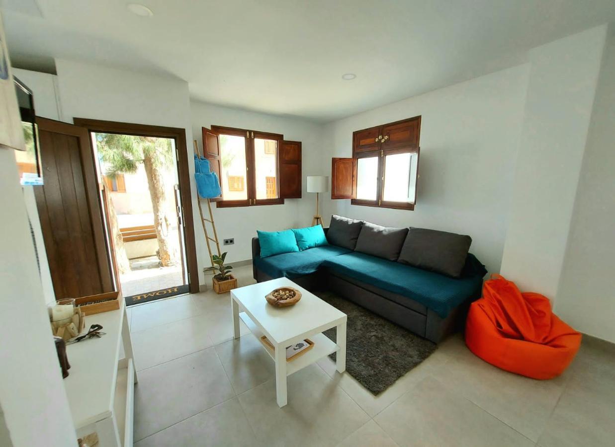 Вілла Casa Soleada Sunny House El Burrero Екстер'єр фото